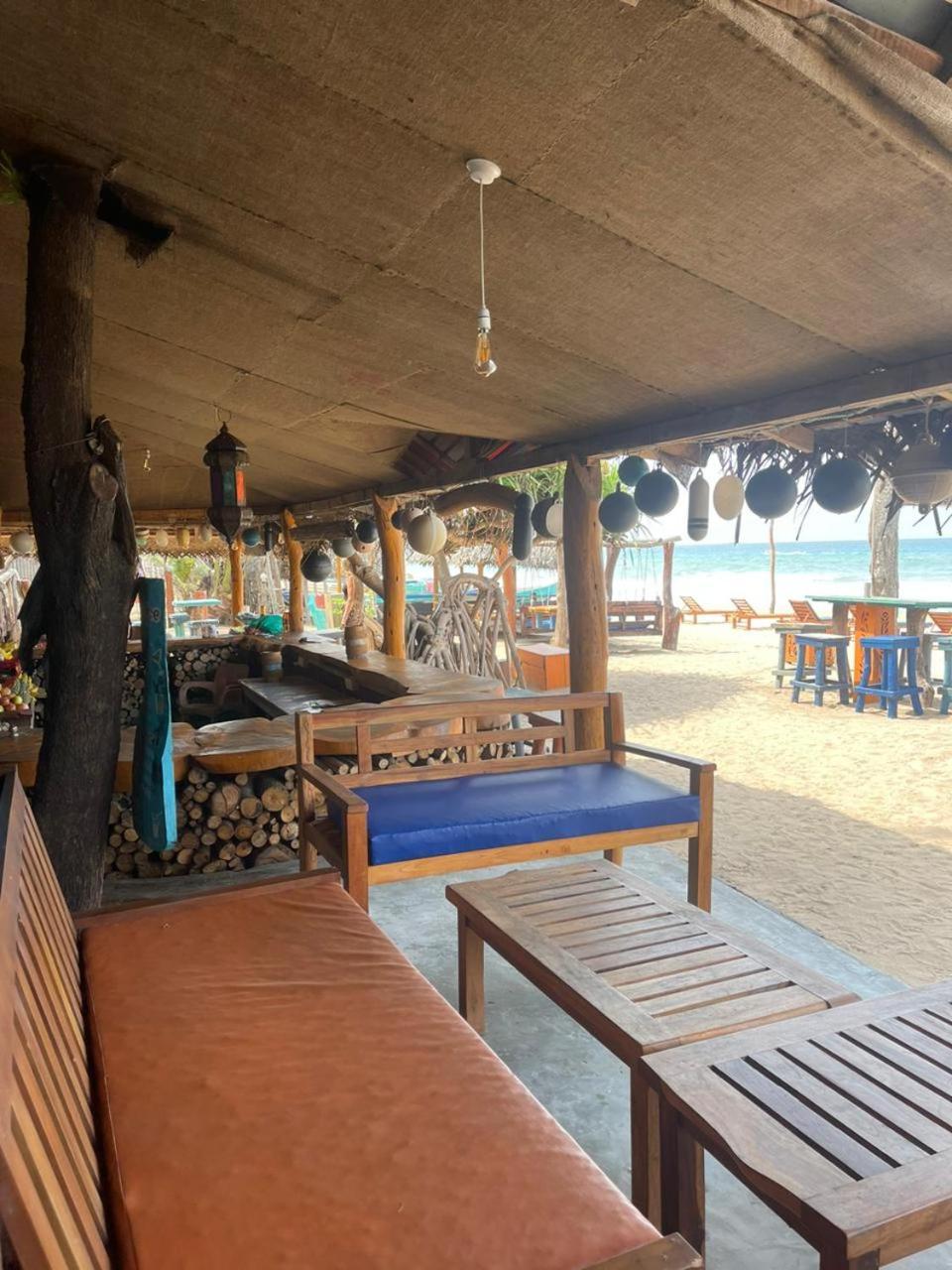 Vitamin Sea Beach Cabana & Hostel Nilaveli Extérieur photo