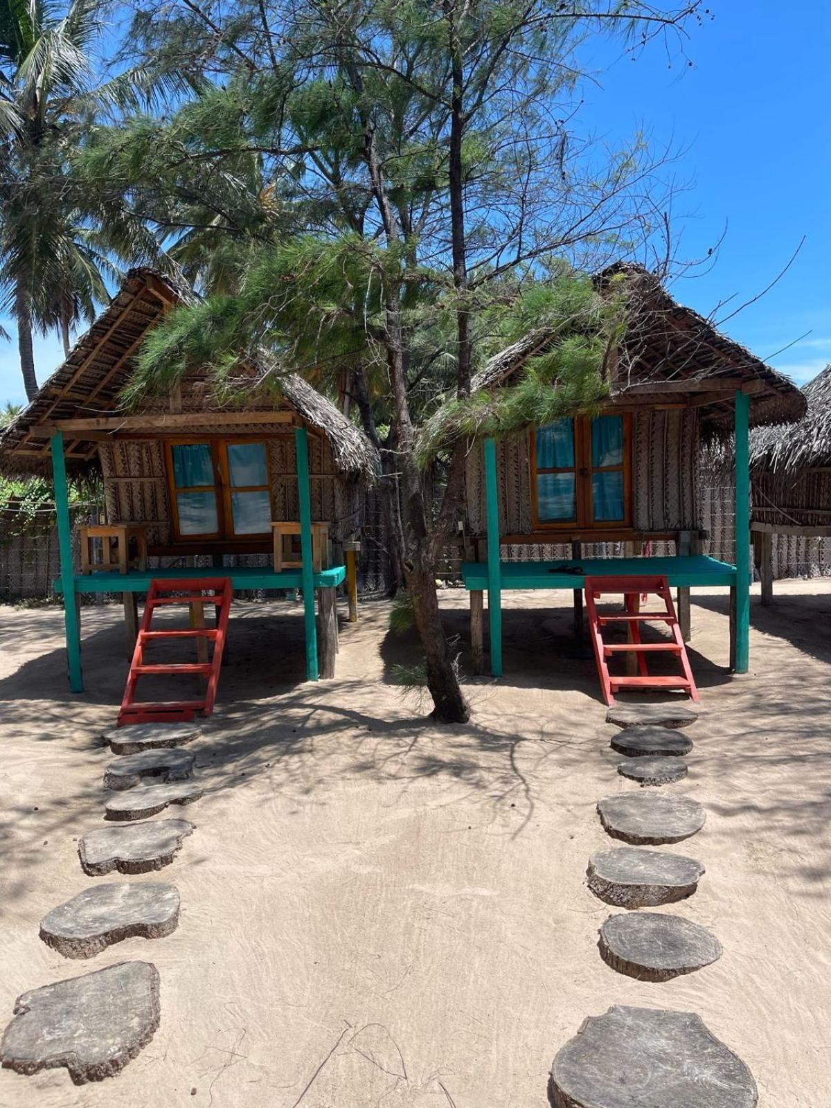 Vitamin Sea Beach Cabana & Hostel Nilaveli Extérieur photo