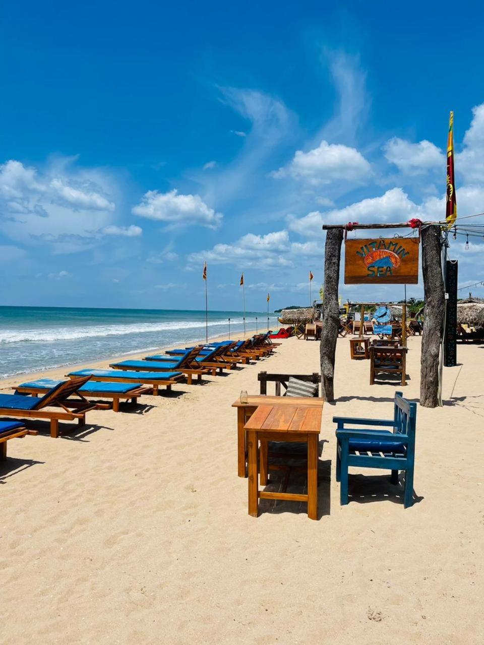 Vitamin Sea Beach Cabana & Hostel Nilaveli Extérieur photo