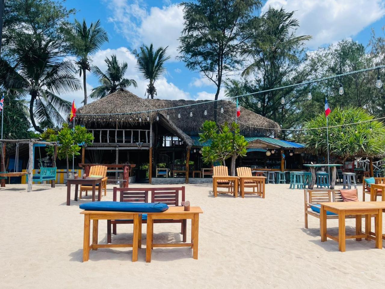 Vitamin Sea Beach Cabana & Hostel Nilaveli Extérieur photo